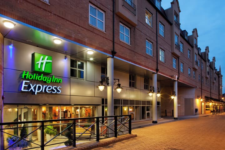 Holiday Inn Express London Hammersmith by IHG