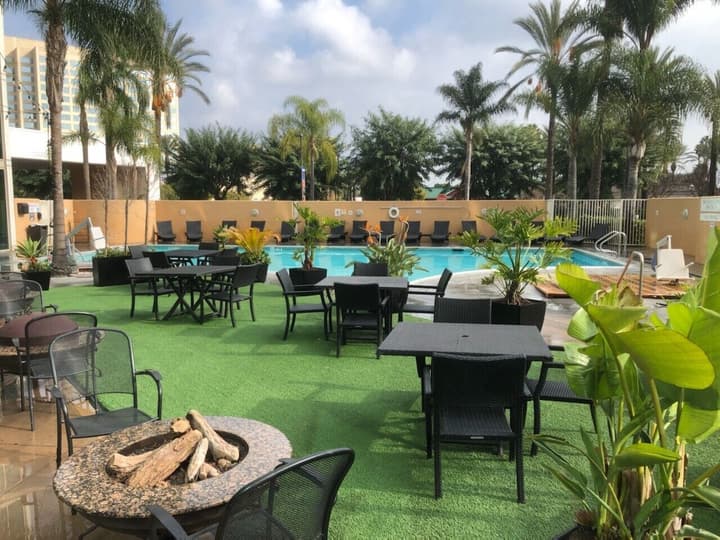 Anaheim Marriott Suites