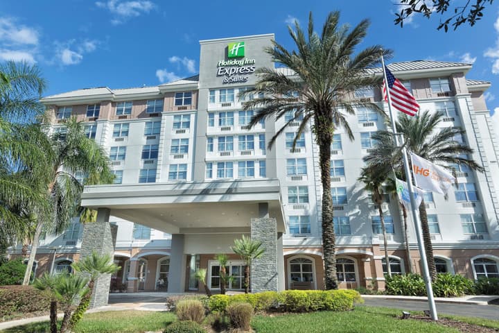 Holiday Inn Express & Suites S Lake Buena Vista by IHG