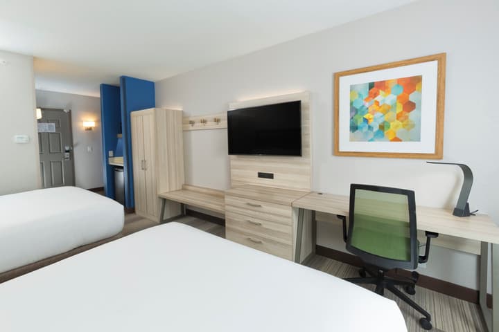 Holiday Inn Express & Suites S Lake Buena Vista by IHG