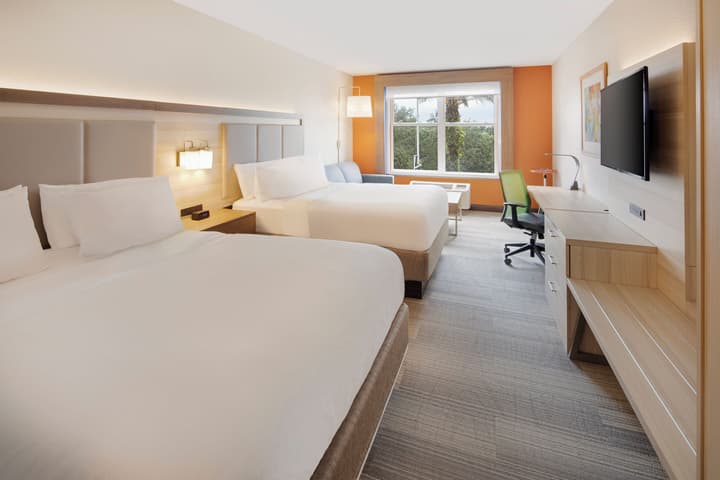 Holiday Inn Express & Suites S Lake Buena Vista by IHG