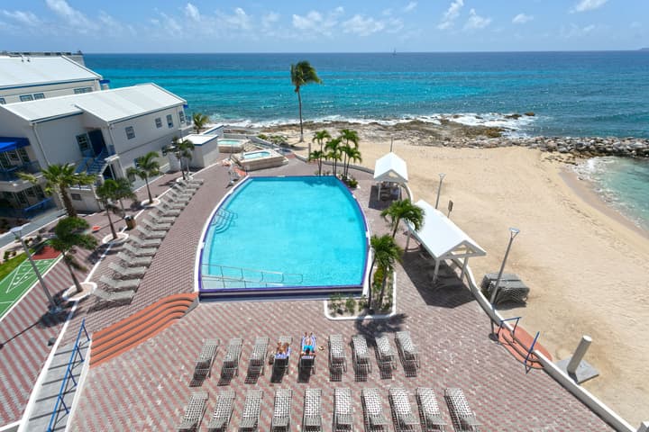 Hilton Vacation Club Flamingo Beach St. Maarten
