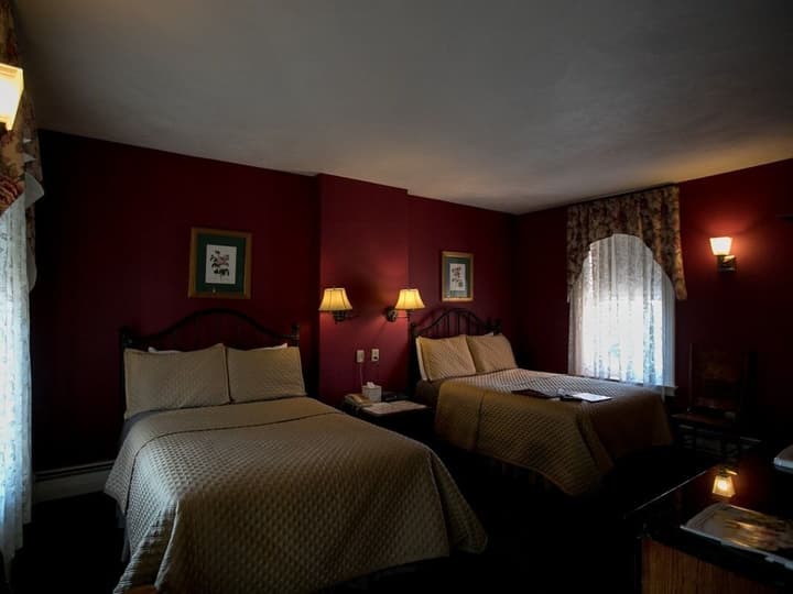 Hotel Ruby Marie