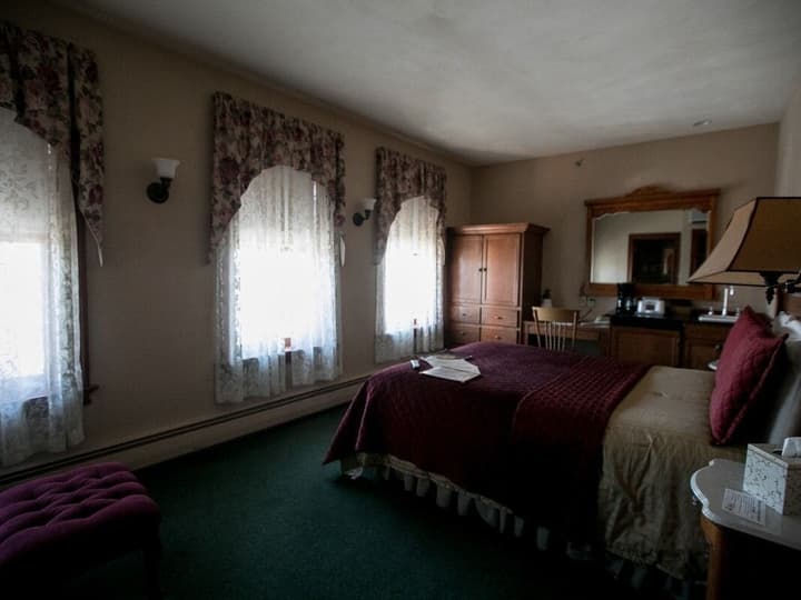 Hotel Ruby Marie