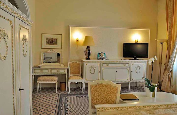 Grand Hotel Continental Bucuresti