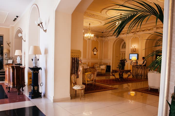 Grand Hotel Continental Bucuresti