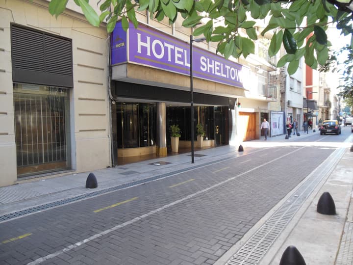 Hotel Sheltown