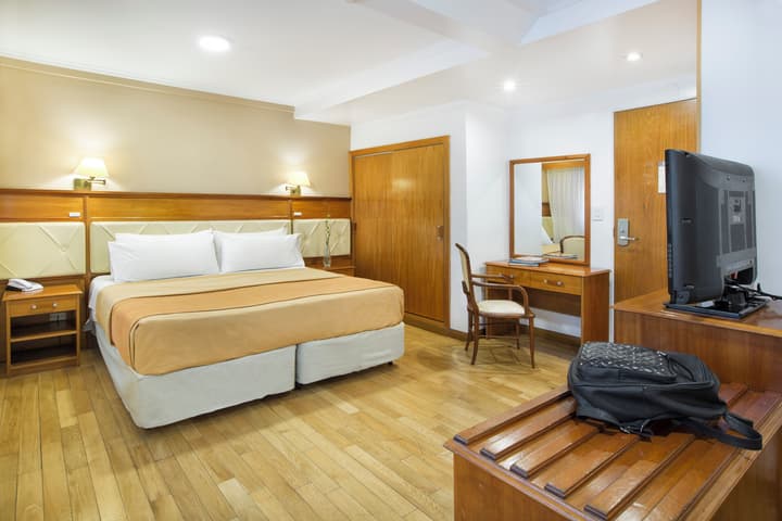 Hotel Sheltown