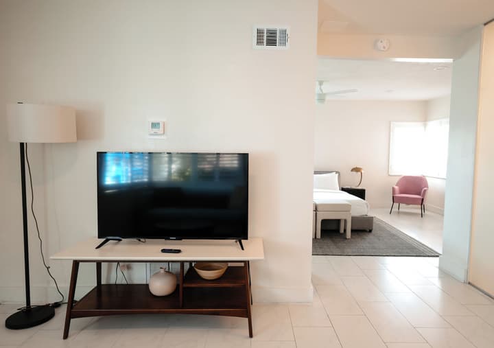 Suites by The Wellborn