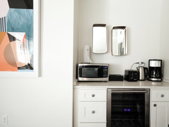 Suites by The Wellborn