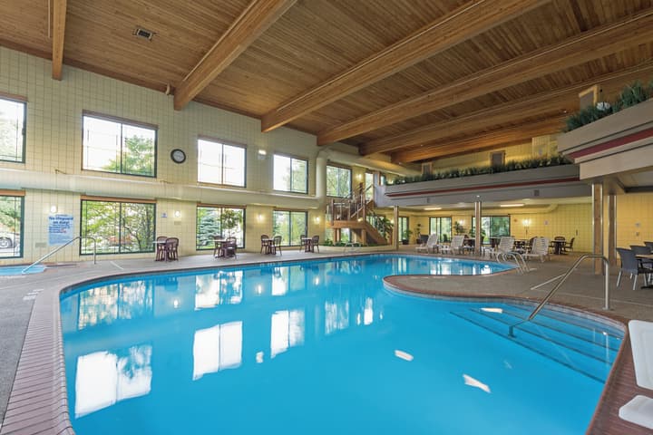 Holiday Inn Express Holland by IHG