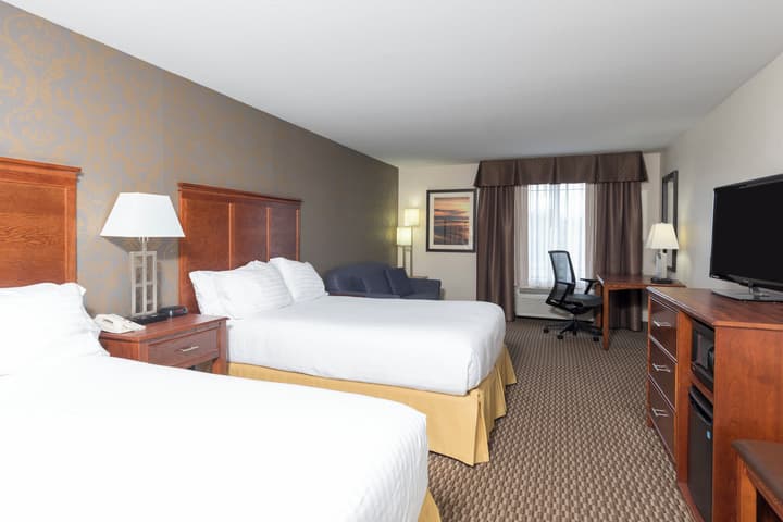 Holiday Inn Express Holland by IHG