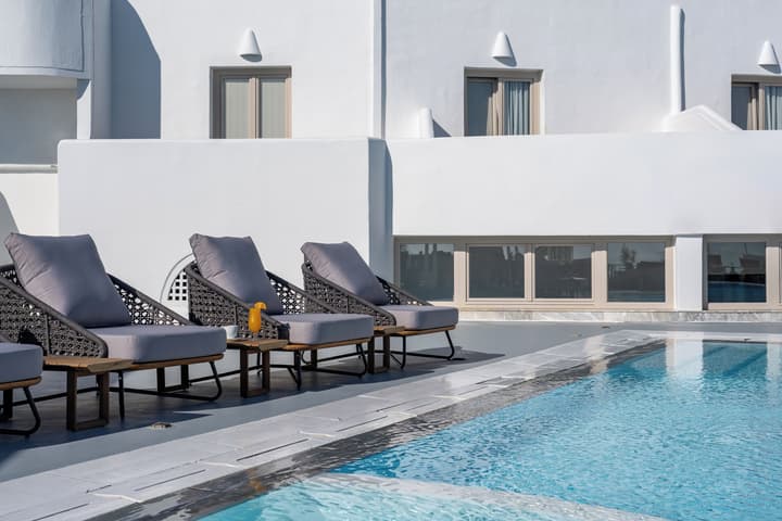 Santorini Palace