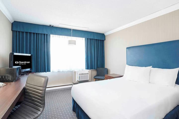 Sandman Inn Blue River