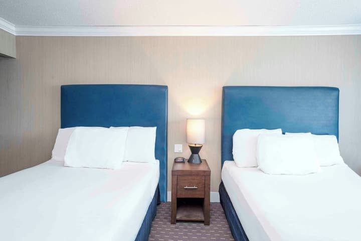 Sandman Inn Blue River
