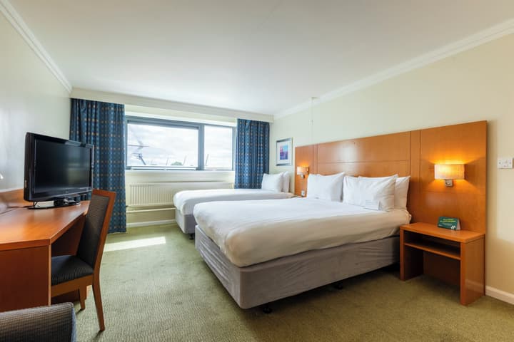 Holiday Inn Cardiff City Centre by IHG