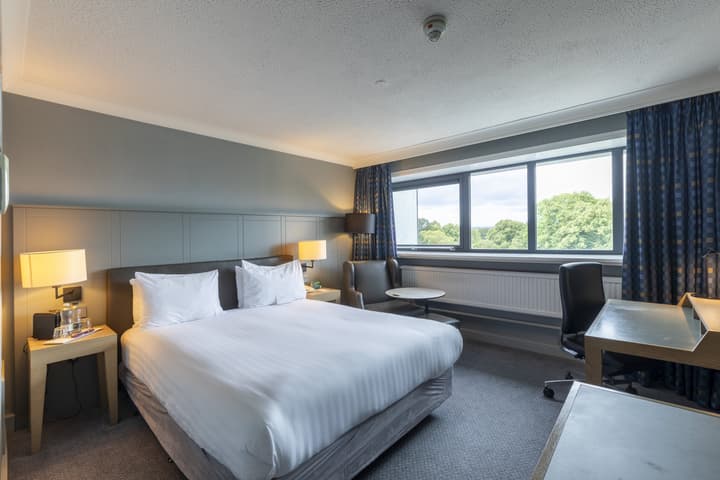 Holiday Inn Cardiff City Centre by IHG