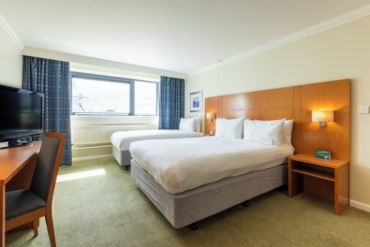 Holiday Inn Cardiff City Centre by IHG