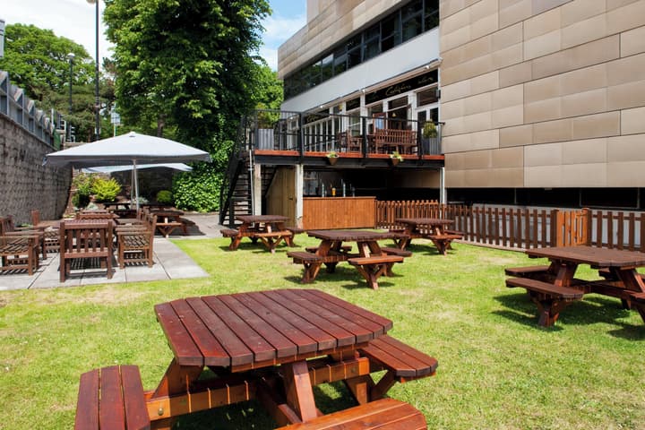 Holiday Inn Cardiff City Centre by IHG