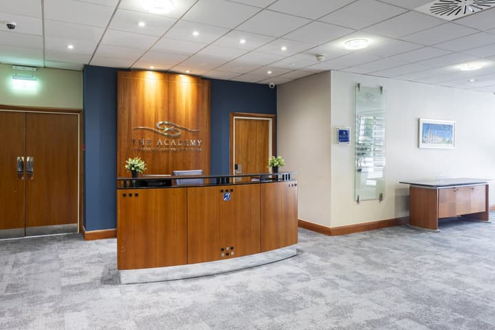 Holiday Inn Cardiff City Centre by IHG