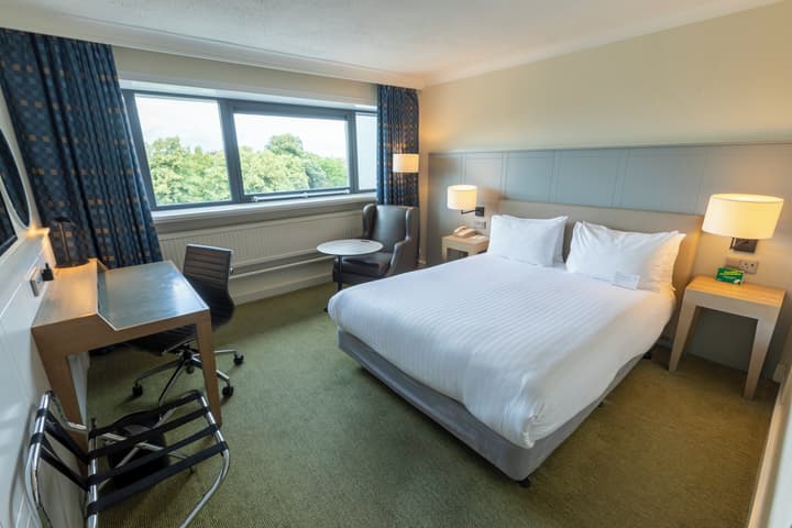 Holiday Inn Cardiff City Centre by IHG
