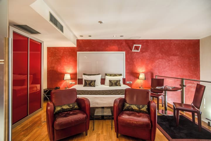 La Griffe Hotel