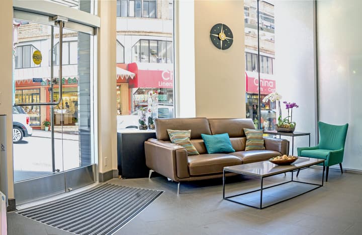 Grant Plaza Hotel