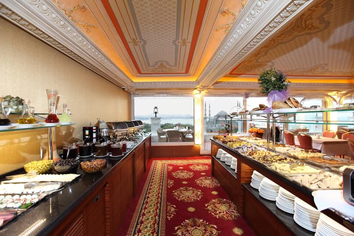 Deluxe Golden Horn Sultanahmet Hotel