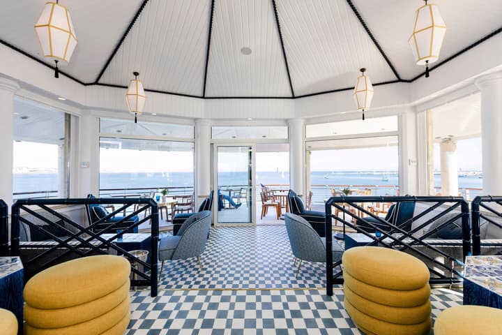 The Albatroz Hotel