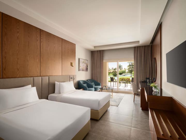 Mövenpick Cairo Media City