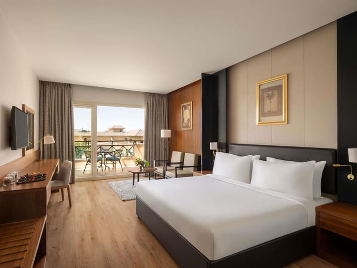Mövenpick Cairo Media City