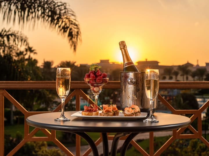 Mövenpick Cairo Media City