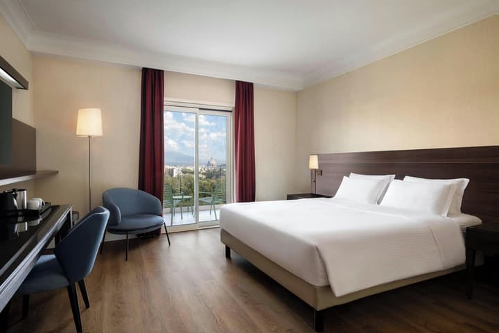 Courtyard by Marriott Rome Central Park