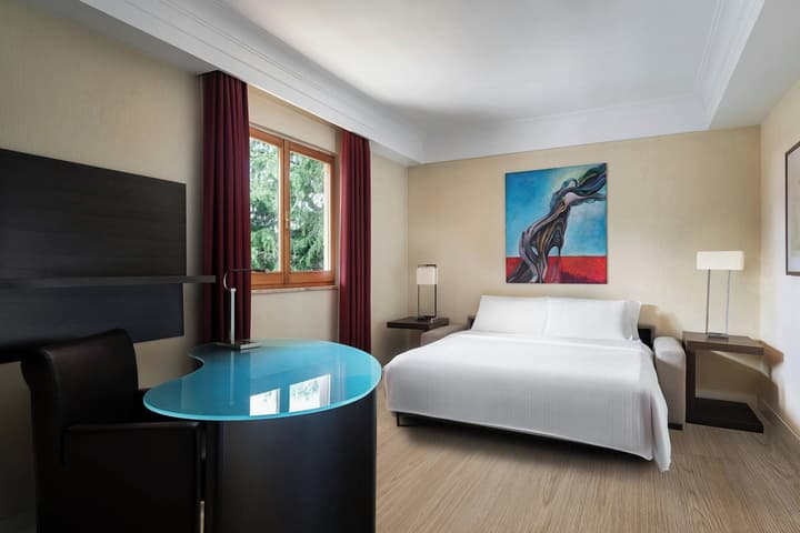 Courtyard by Marriott Rome Central Park