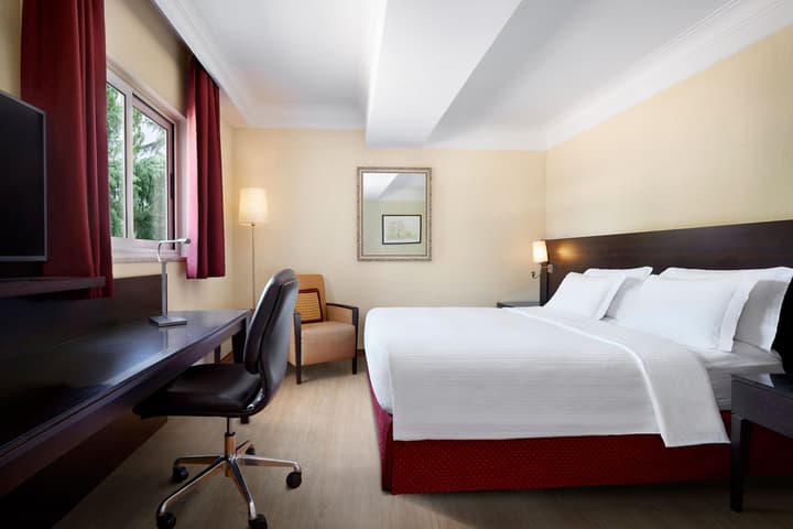 Courtyard by Marriott Rome Central Park