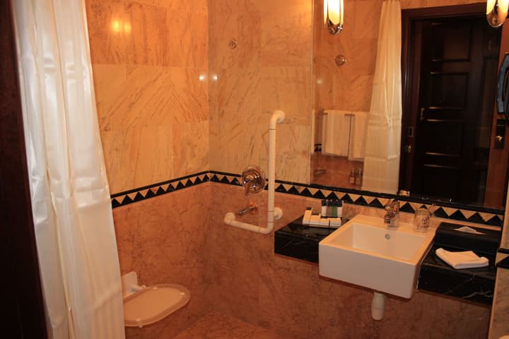 Sea View Hotel