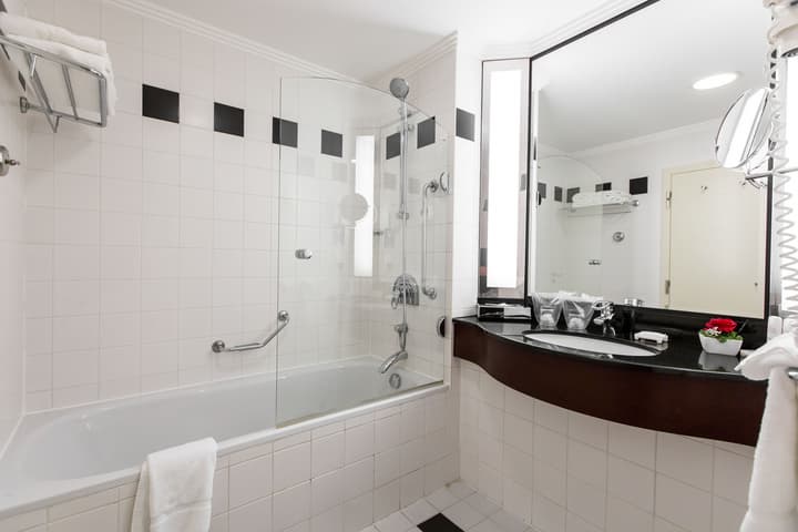 Radisson Blu Carlton Hotel, Bratislava
