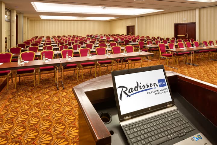 Radisson Blu Carlton Hotel, Bratislava