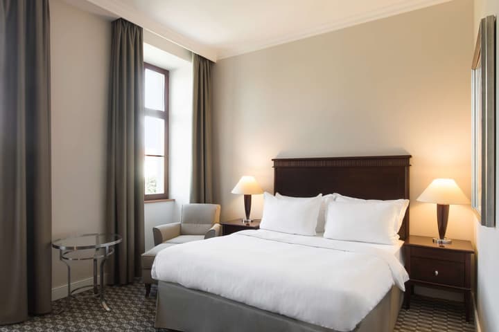 Radisson Blu Carlton Hotel, Bratislava