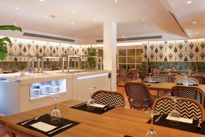 Intelier Bonaire Hotel by Intelier Hotels & Suites