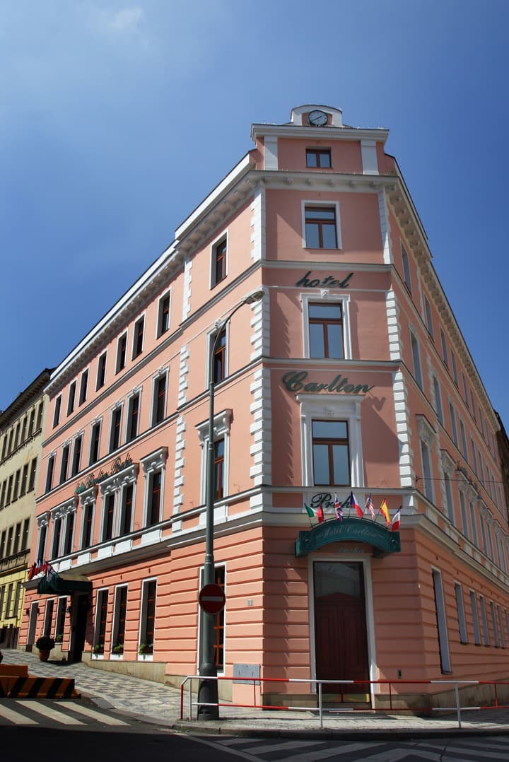Hotel Carlton