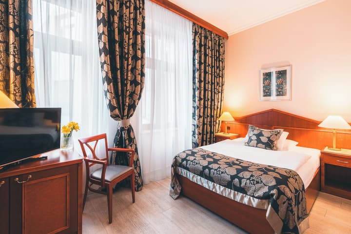Hotel Carlton