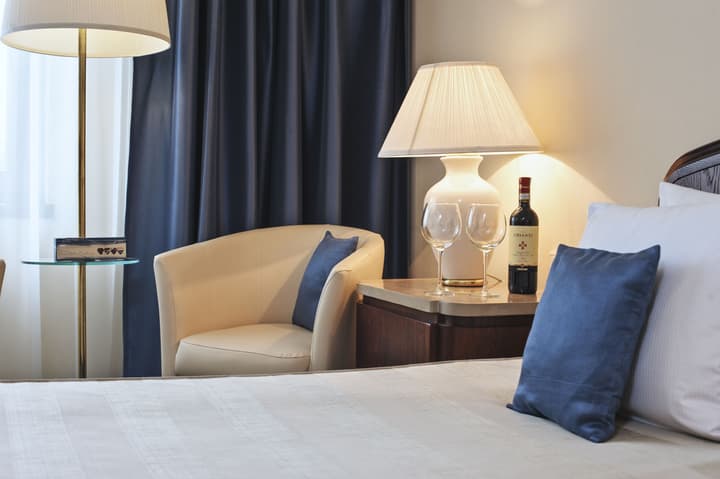 Booking Hotel & Spa
