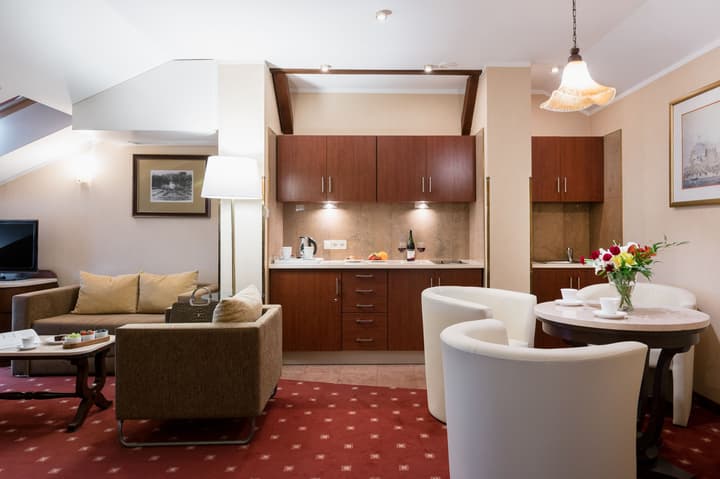 Booking Hotel & Spa