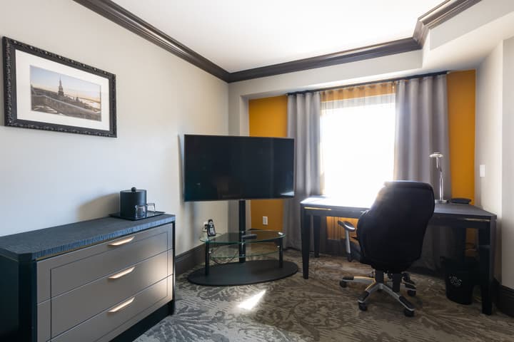 Hotel Clarendon