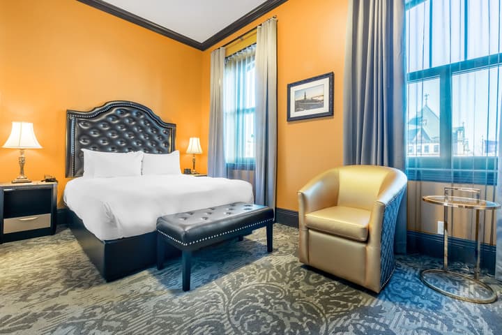 Hotel Clarendon