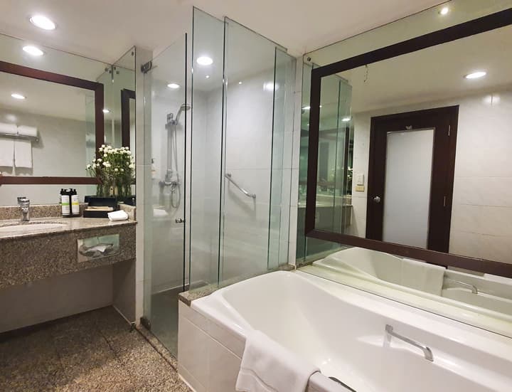 Pullman Bangkok Hotel G