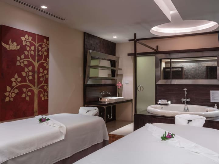Pullman Bangkok Hotel G