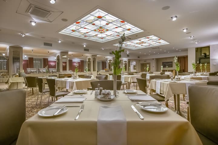 Artis Centrum Hotels