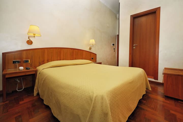 Hotel Corot